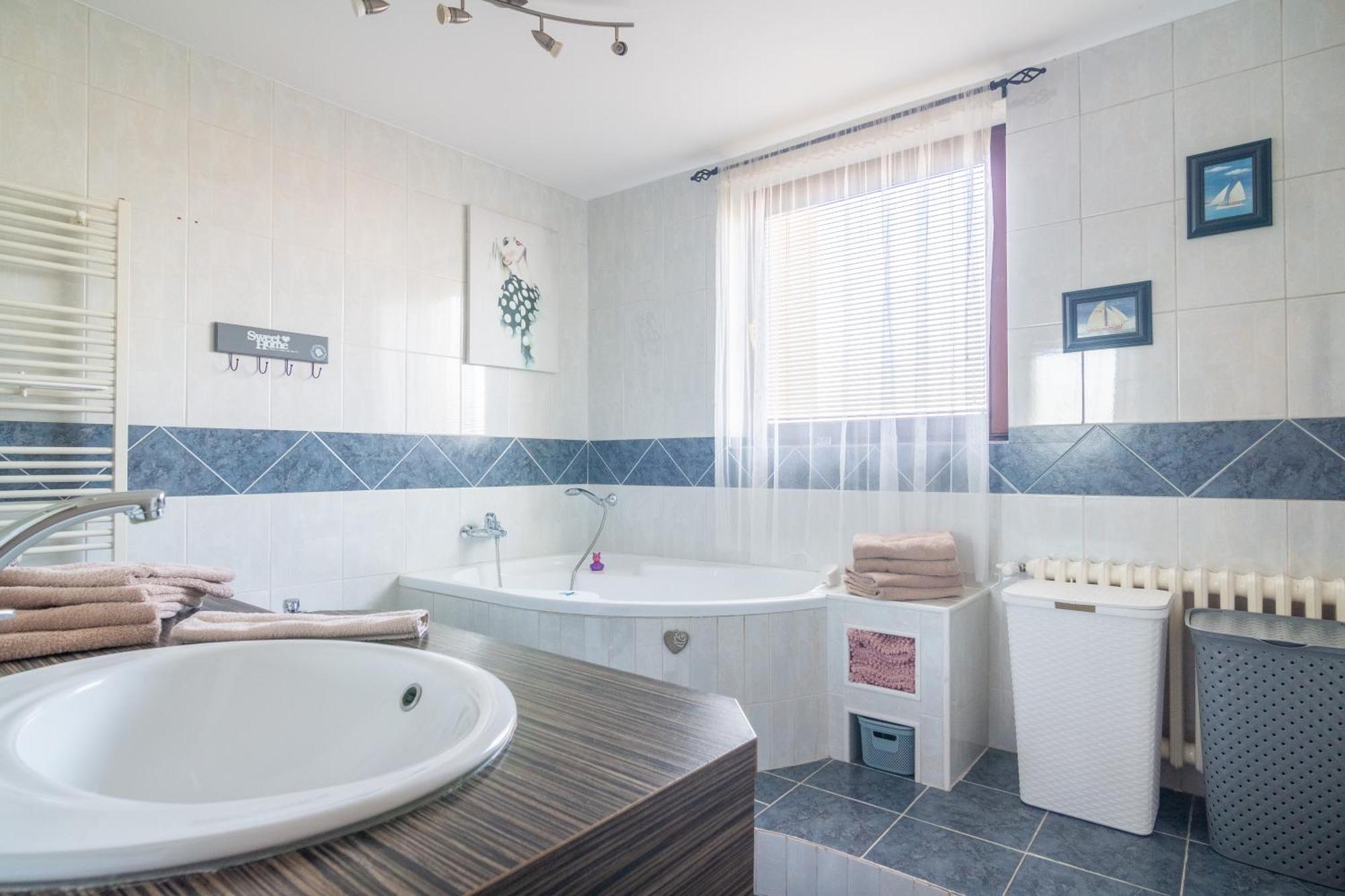 Apartman U Nas Doma Breclav Ngoại thất bức ảnh